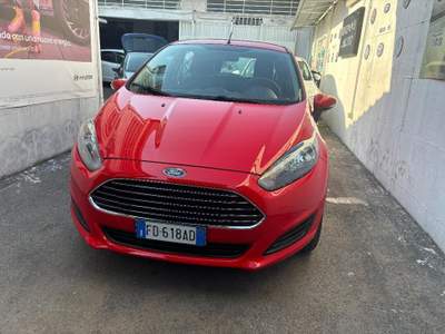 Ford Fiesta 1.0 80 CV 5p. Black & White Edition Rosso usata Afragola