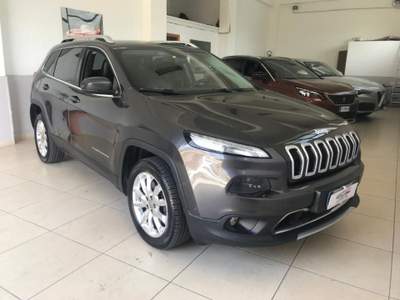 Jeep Cherokee 2.2 Mjt II 4WD Active Drive I Limited Grigio usata Nicosia