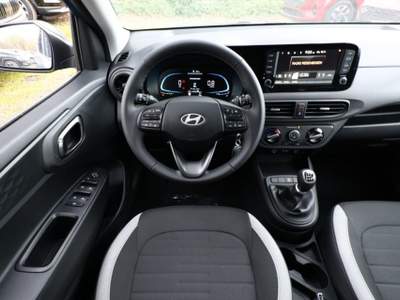 Hyundai i10 1.0 MPI 63 CV Blu/Azzurro usata Castelnuovo Rangone