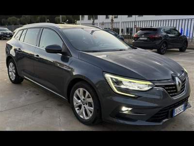 Renault Mégane Sporter 1.6 E TECH Plug in Hybrid Business Grigio usata Taranto