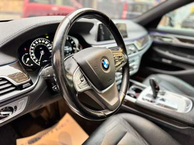 BMW Serie 7 730d D LUXURY NERA PELLE NERA FULL KM 133000! Nero usata Torino