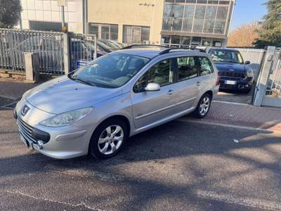 Peugeot 307 1.6 16V SW Australian OK NEOPATENTATI Argento usata Opera