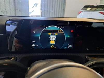 Mercedes-Benz CLA d Automatic Shooting Brake Business Bianco usata Alcamo
