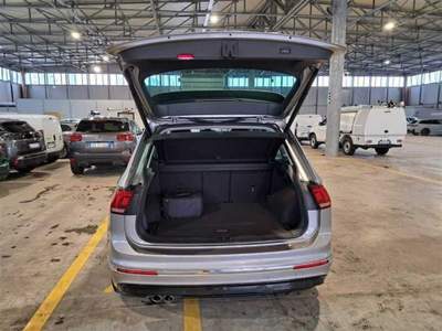 Volkswagen Tiguan 2.0 TDI SCR DSG Sport BlueMotion Technology Argento usata Alcamo
