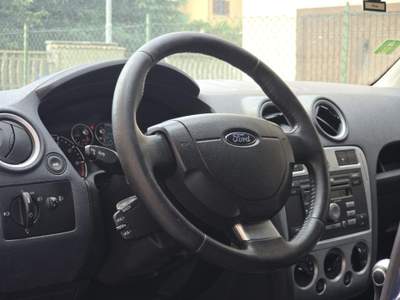 Ford Fusion UAV 1.4 16V 5p. NEOPATENTATI Blu/Azzurro usata Cava Manara