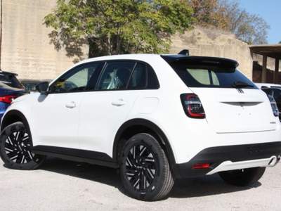 Fiat 600 1.2 100CV Hybrid PACK CONFORT Bianco usata Bernalda