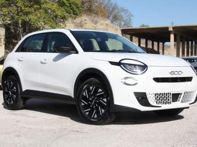 Fiat 600 1.2 100CV Hybrid PACK CONFORT Bianco usata Bernalda