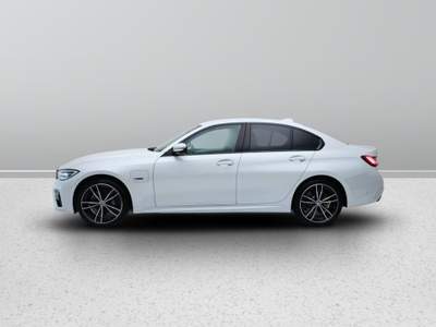 BMW Serie 3 318i Serie 3 G20 2019 Berlina - e xdrive Msport auto Bianco usata Mosciano Sant'Angelo