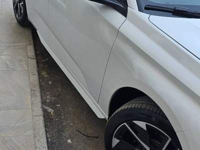 Peugeot 308 1.2  benzina 130Cv  Bianco usata Afragola