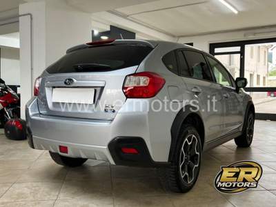 Subaru XV 2.0D Style 4WD 147cv Argento usata L'Aquila