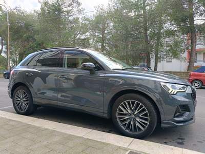 Audi Q3 35 TDI quattro Business Advanced Grigio usata Putignano