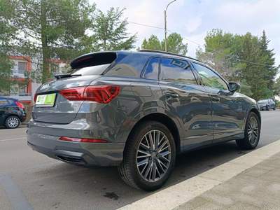 Audi Q3 35 TDI quattro Business Advanced Grigio usata Putignano