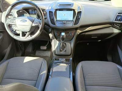 Ford Kuga 1.5 TDCI 120 CV S&S 2WD Powershift Business Nero usata Putignano