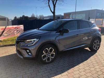 Renault Captur Plug-in  ibrida plug-in  160 Paris Grigio usata Rivoli