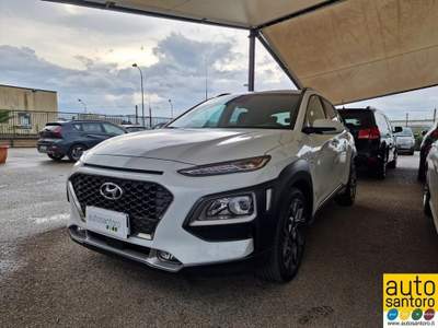 Hyundai Kona 1.6 T-GDI 4WD DCT XPrime Bianco usata Salerno