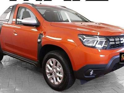 Dacia Duster 1.5 Blue dCi 8V 115 CV 4x4 Arancione usata Castelnuovo Rangone