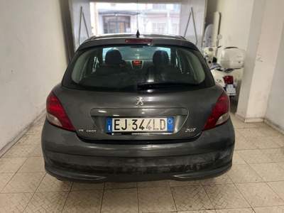 Peugeot 207 1.4 HDi 70CV FAP 5p. Mix Grigio usata PALERMO