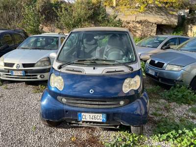 Smart ForTwo 700 coupé pure (45 kW) Blu/Azzurro usata PALERMO