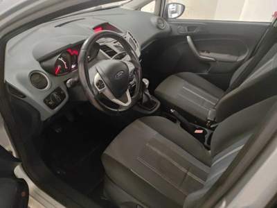 Ford Fiesta + 1.4 5 porte Bz.- GPL Argento usata PALERMO