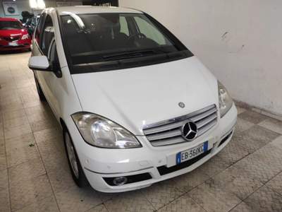 Mercedes-Benz Classe A CDI Elegance Bianco usata PALERMO