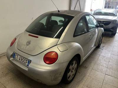 Volkswagen New Beetle 1.9 TDI 101CV Grigio usata PALERMO