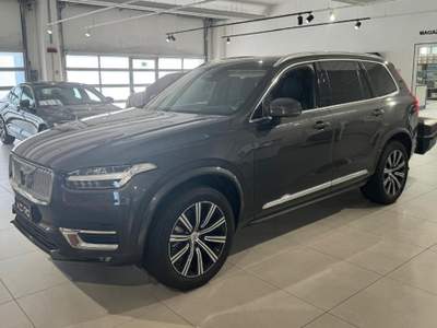 Volvo XC90 B5 (d) AWD automatico 7 posti Ultimate Bright Grigio usata Padova