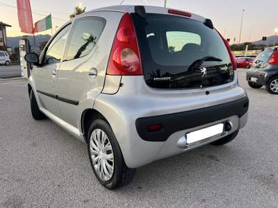 Peugeot 107 1.4 HDi 5p. Argento usata Atena lucana