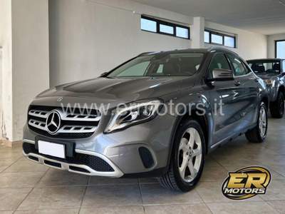 Mercedes-Benz GLA d Automatic Business Unico Proprietario Grigio usata L'Aquila