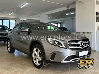 Mercedes-Benz GLA d Automatic Business Unico Proprietario Grigio usata L'Aquila