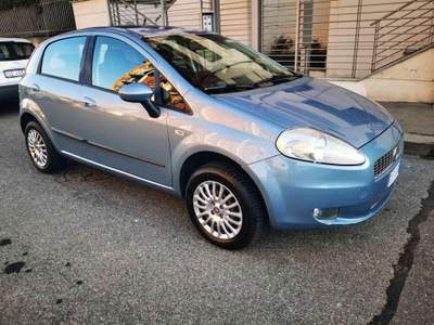 Fiat Grande Punto 1.4 5 porte Dynamic Natural Power Blu/Azzurro usata Torino