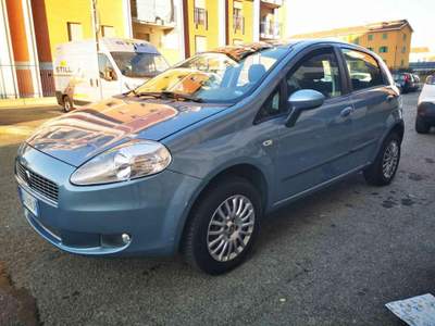 Fiat Grande Punto 1.4 5 porte Dynamic Natural Power Blu/Azzurro usata Torino