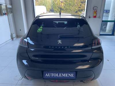 Peugeot 208 PureTech 100 Stop&Start 5 porte Allure Pack Nero usata Concordia Sagittaria