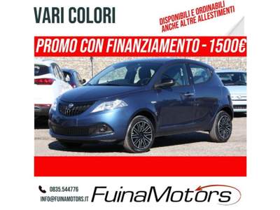 Lancia Ypsilon 1.0 FireFly 5 porte S&S Hybrid ORO VARI COLORI Blu/Azzurro usata Bernalda