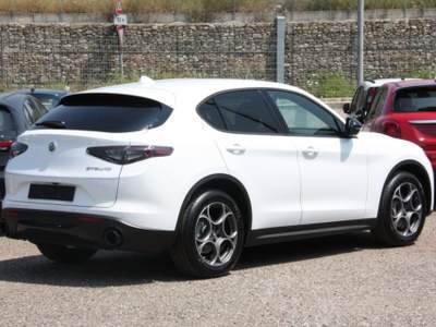 Alfa Romeo Stelvio 2.2 diesel 160 CV AT8 RWD Sprint AUTOCARRO Grigio usata Bernalda
