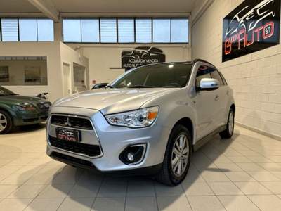 Mitsubishi ASX 1.8 DI-D 116CV 2WD Intense Panoramic *NEOPA*TETTO* Argento usata Bussero