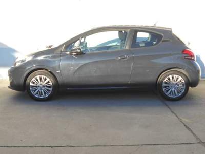 Peugeot 208 1° s 82 3 pt Active NEO Grigio usata Carignano