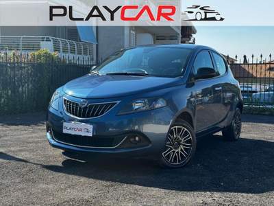Lancia Ypsilon 1.0 FIREFLY 5P S&S HYBRID GOLD+CARPLAY+PDC+NAVI Blu/Azzurro usata Grottaferrata