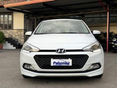 Hyundai i20 1.1 CRDi 12V 5 porte Style IDEALE PER NEOPATENTATI Bianco usata Qualiano