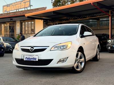 Opel Astra 1.4 Turbo 140CV Sports Tourer GPL Tech Cosmo Bianco usata Qualiano