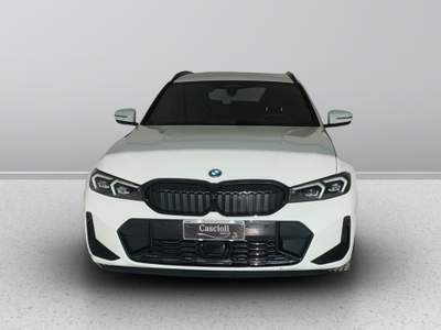 BMW Serie 3 318i Serie 3 G21 2022 Touring - e Touring MSport auto Bianco usata Mosciano Sant'Angelo