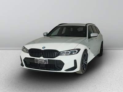 BMW Serie 3 318i Serie 3 G21 2022 Touring - e Touring MSport auto Bianco usata Mosciano Sant'Angelo