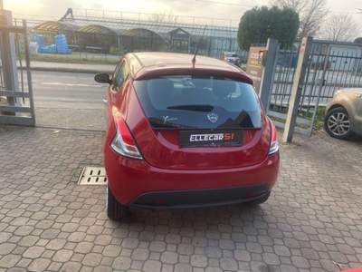Lancia Ypsilon 1.2 8v Silver s/c.traz.,esp ecochic Gpl 69cv Argento usata Bollate