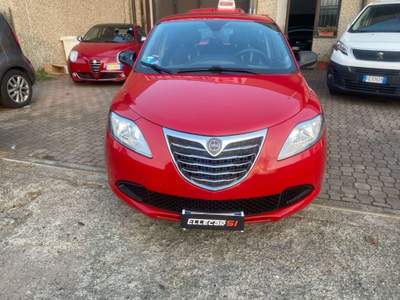 Lancia Ypsilon 1.2 8v Silver s/c.traz.,esp ecochic Gpl 69cv Argento usata Bollate