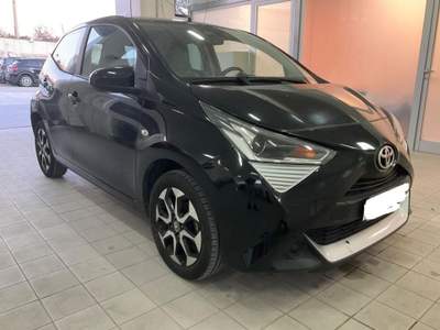 Toyota Aygo Connect 1.0 VVT-i 72 CV 5 porte x-play Nero usata Spadafora