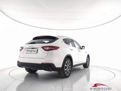 Maserati Levante Levante V6 Diesel 275 CV AWD Bianco usata Corciano