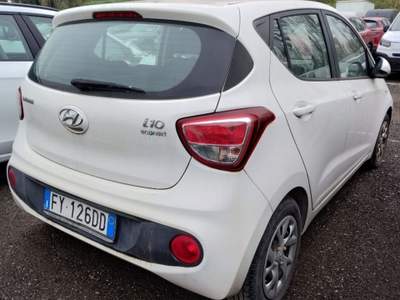 Hyundai i10 1.0 MPI Econext Advanced Bianco usata Napoli