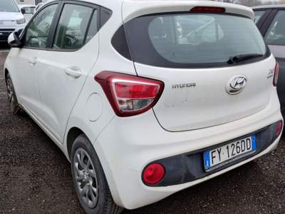 Hyundai i10 1.0 MPI Econext Advanced Bianco usata Napoli