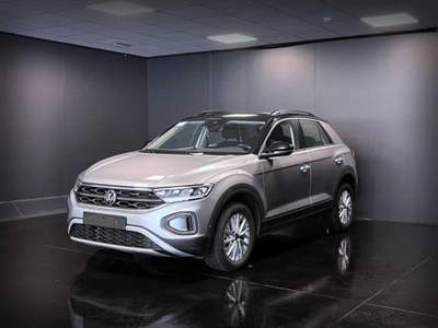 Volkswagen T-Roc 1.0 TSI 110cv Life RESTYLING PREZZO REALE Argento usata Castelletto Sopra Ticino
