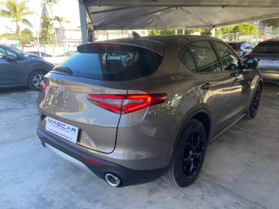 Alfa Romeo Stelvio 2.2 Turbodiesel 190 CV AT8 RWD Business Grigio usata Palermo