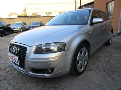 Audi A3 Sportback 1.6 FSI Attraction * 111.000 KM REALI * Argento usata Lecco